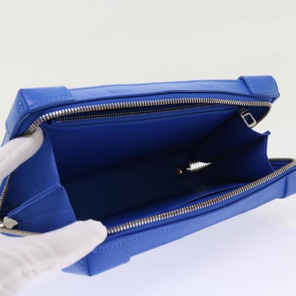 LOUIS VUITTON Soft Trunk Shoulder Bag - Picture 5 of 16